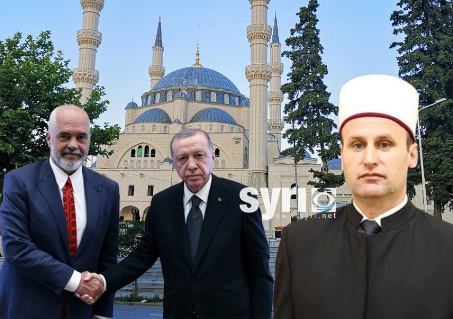 Sulltan Erdogani dhe sulltan salepi i Surrelit nënshtrojnë Komunitetin Mysliman të Shqipërisë