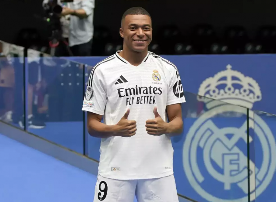 Mbappe shpallet ‘Lojtari i Muajit’ te Reali