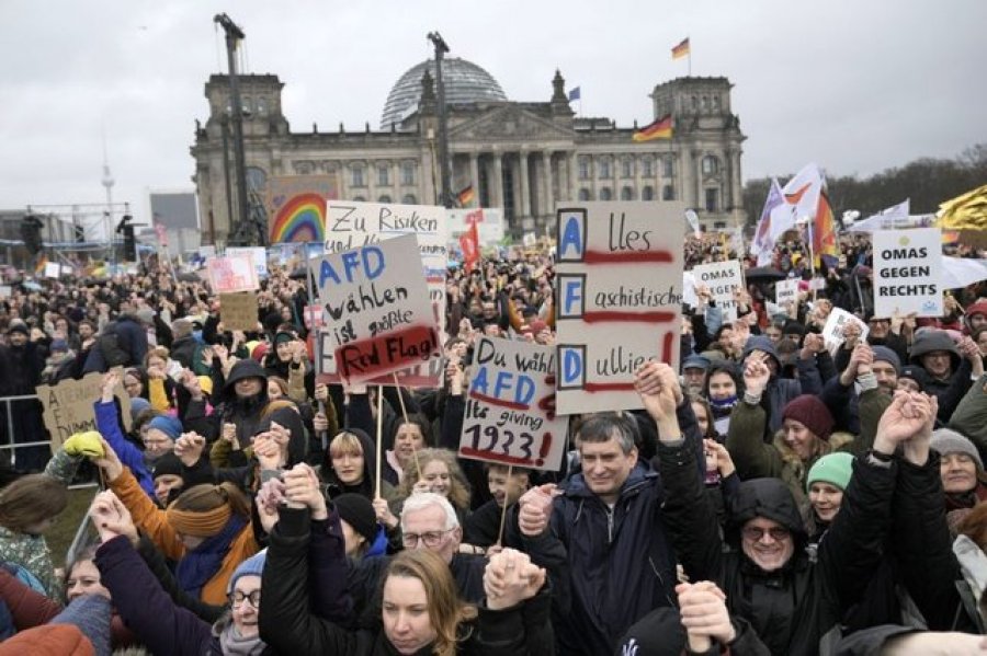 Protesta kundër ekstremit të djathtë, përpara zgjedhjeve rajonale në Gjermani