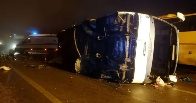 Përmbyset autobusi në Iranin qendror, 10 të vrarë dhe 36 të plagosur