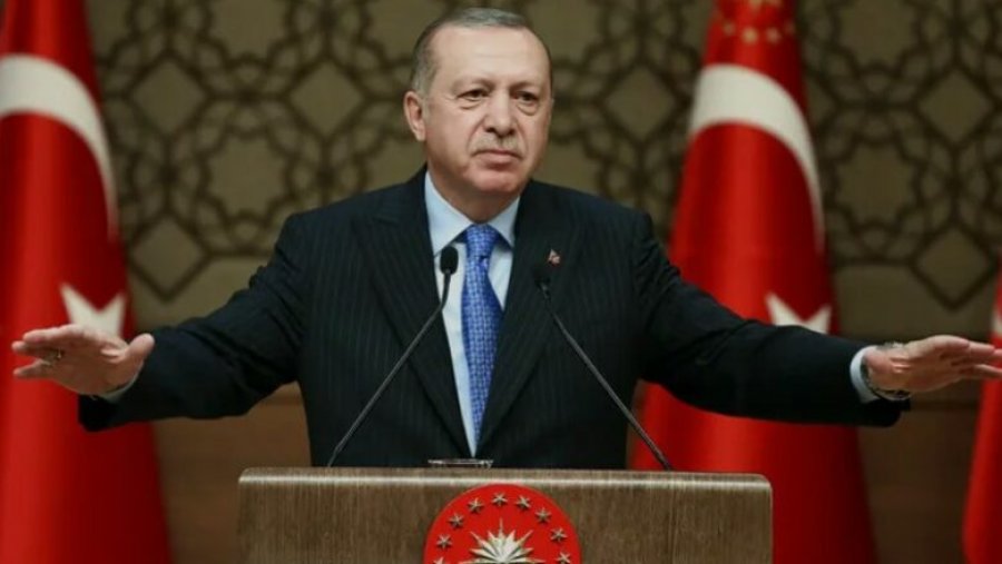 Erdogan: Tregtarët e armëve dhe lobistët e kaosit kanë frikë nga Turqia