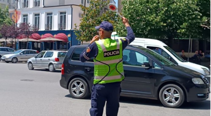 Me shpejtësi me motor pa leje drejtimi! E pëson 19-vjeçari në Shkodër