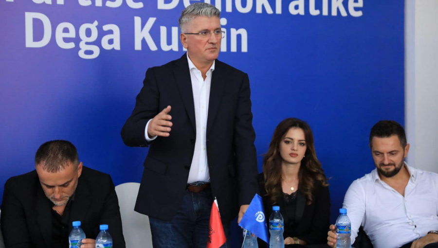 'Bashkimi i ka tejkaluar pengesat dhe qejfmbetjet'/ Gjekmarkaj takim prezantues me demokratët në Kurbin