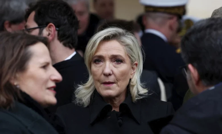 Marine Le Pen të hënën del para gjykatës, akuzohet për përvetësim të fondeve të BE-së