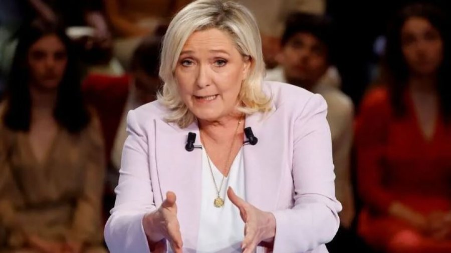 Akuzat për abuzim me fondet e BE-së, Le Pen dhe nacionalistët e tjerë të krahut të djathtë dalin sot para gjykatës